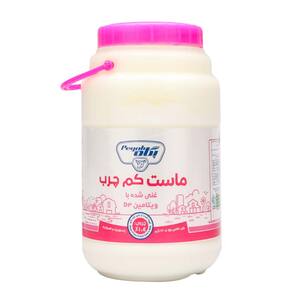 ماست دبه کم چرب غنی شده با ویتامین دی 2200 گرمی پگاه