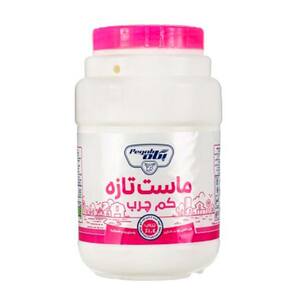 ماست دبه کم چرب 2000 گرمی پگاه
